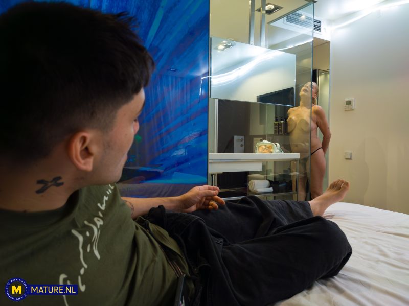 Mature database image