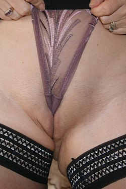 large size...